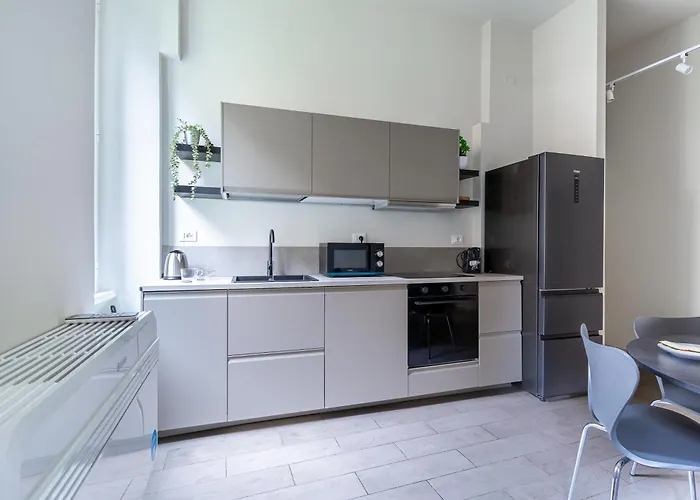 Iflat Cozy At Vatican Flat Doria 79